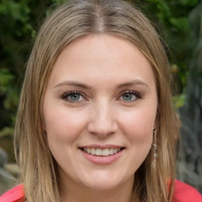 Emily R.